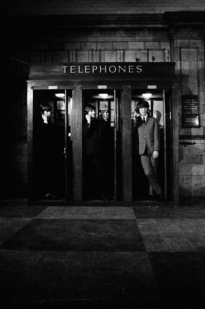The Beatles at Marylebone Station filming A Hard Days Night